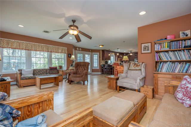 302 Laurel Road, Pearl River, NY 10965