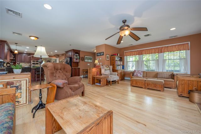 302 Laurel Road, Pearl River, NY 10965