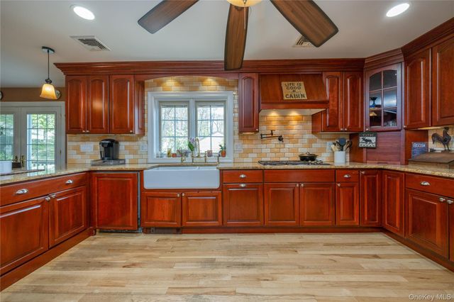 302 Laurel Road, Pearl River, NY 10965