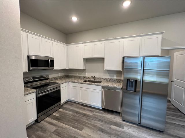 11595 Persimmon Street, Willis, TX 77318