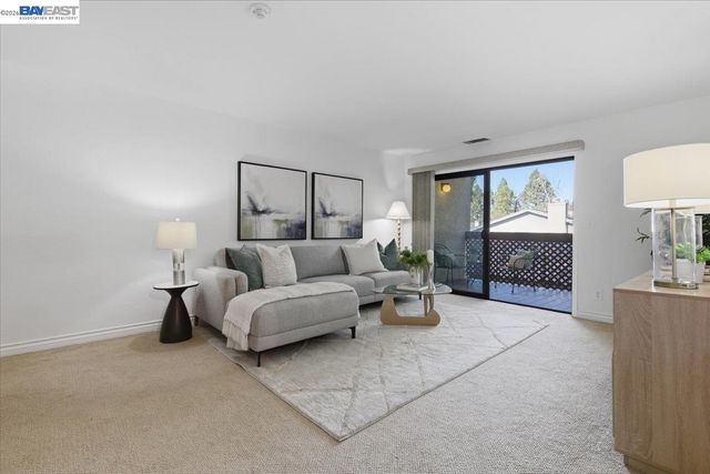 39843 Cedar Blvd 219, Newark, CA 94560