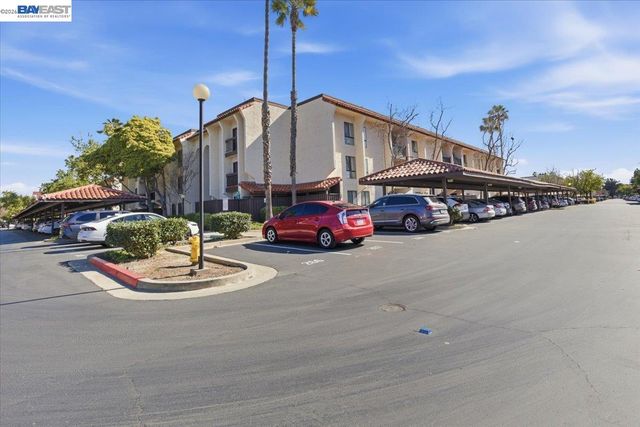 39843 Cedar Blvd 219, Newark, CA 94560