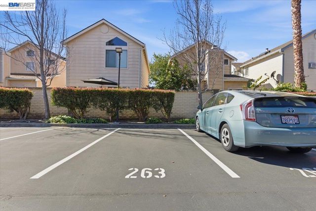 39843 Cedar Blvd 219, Newark, CA 94560