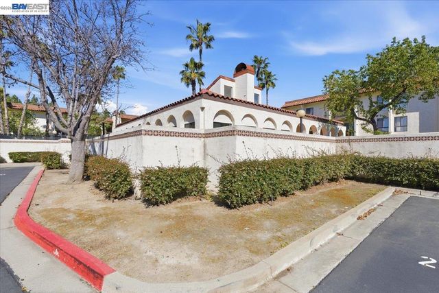 39843 Cedar Blvd 219, Newark, CA 94560