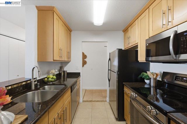 39843 Cedar Blvd 219, Newark, CA 94560