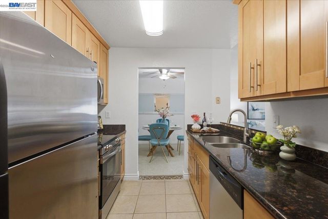 39843 Cedar Blvd 219, Newark, CA 94560