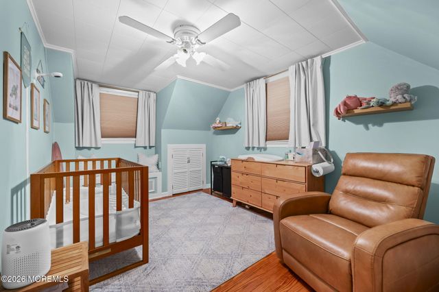 350 East Road, Belford, NJ 07718