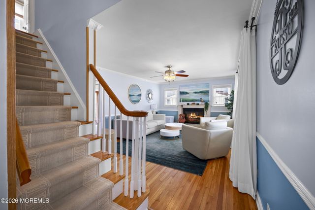 350 East Road, Belford, NJ 07718