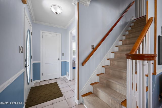 350 East Road, Belford, NJ 07718