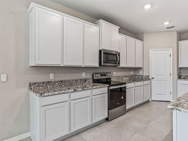 5208 NW 46TH LANE ROAD, Ocala, FL 34482