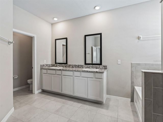5208 NW 46TH LANE ROAD, Ocala, FL 34482