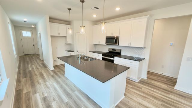 11415 Mandolin Drive, Montgomery, TX 77316