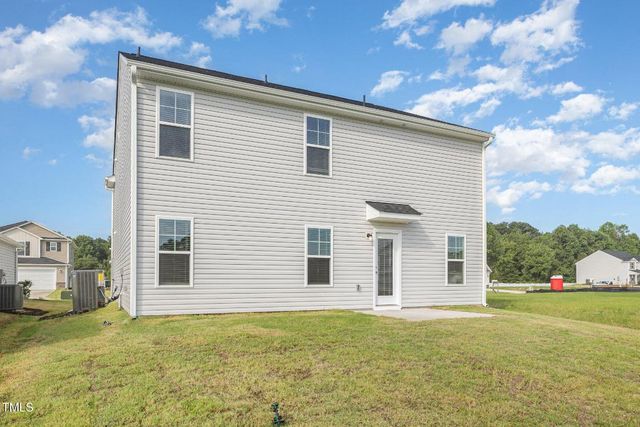 18 W Emily Gardens Drive, Selma, NC 27576