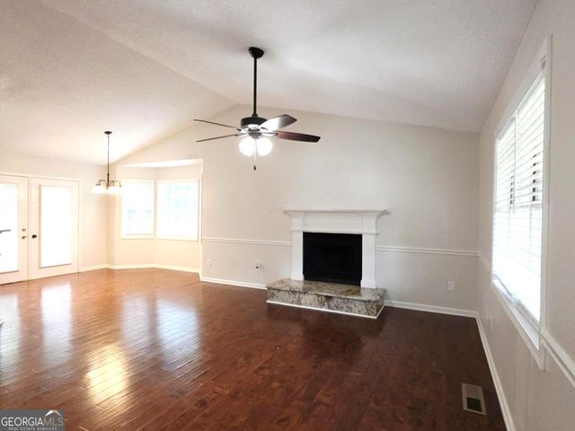 570 Remington Lane, Acworth, GA 30101