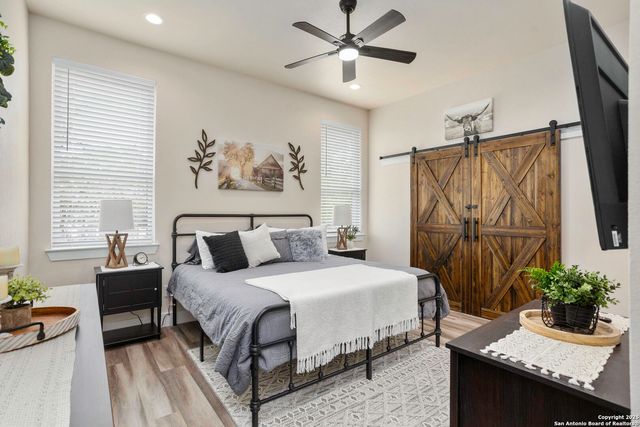 1121 Gruene A, New Braunfels, TX 78130