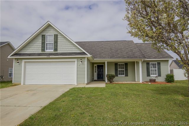 196 Lochwood Drive, Raeford, NC 28376