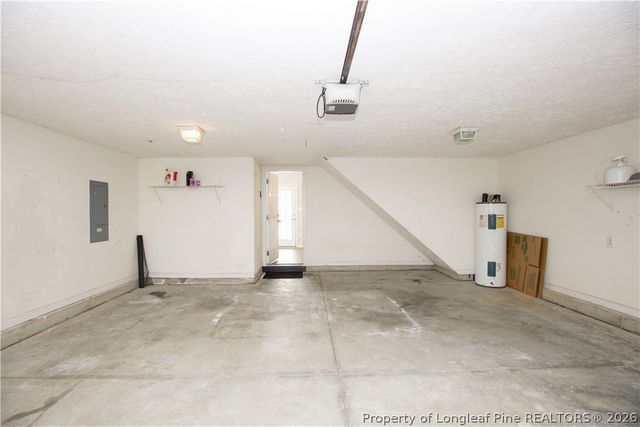 196 Lochwood Drive, Raeford, NC 28376
