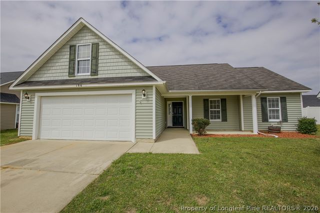 196 Lochwood Drive, Raeford, NC 28376