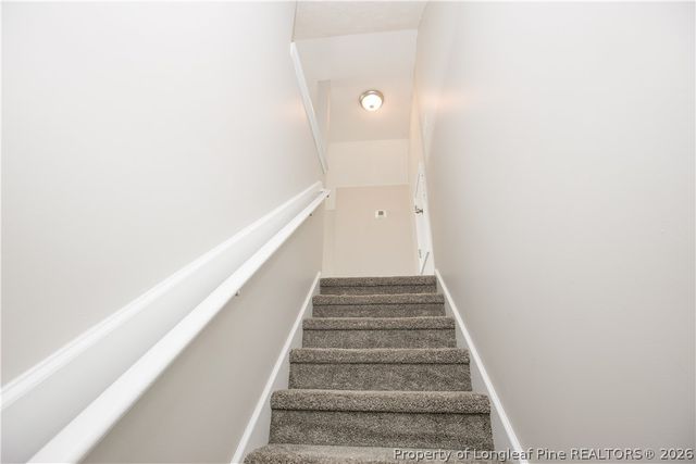 196 Lochwood Drive, Raeford, NC 28376
