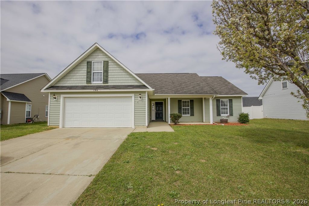 196 Lochwood Drive, Raeford, NC 28376