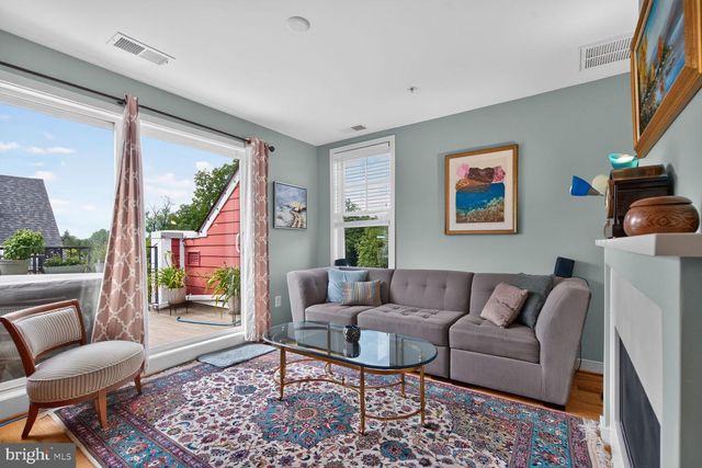 8612 SPRINGVALE RD, Silver Spring, MD 20910