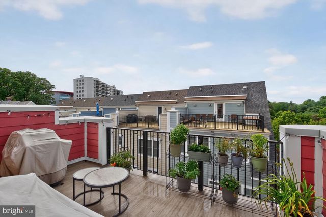 8612 SPRINGVALE RD, Silver Spring, MD 20910