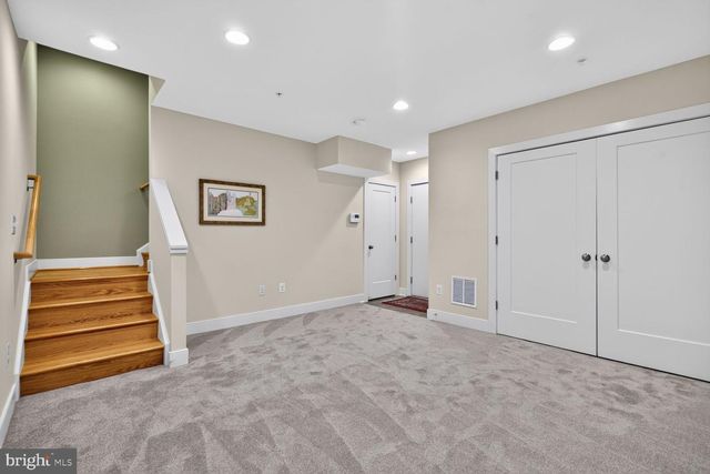 8612 SPRINGVALE RD, Silver Spring, MD 20910