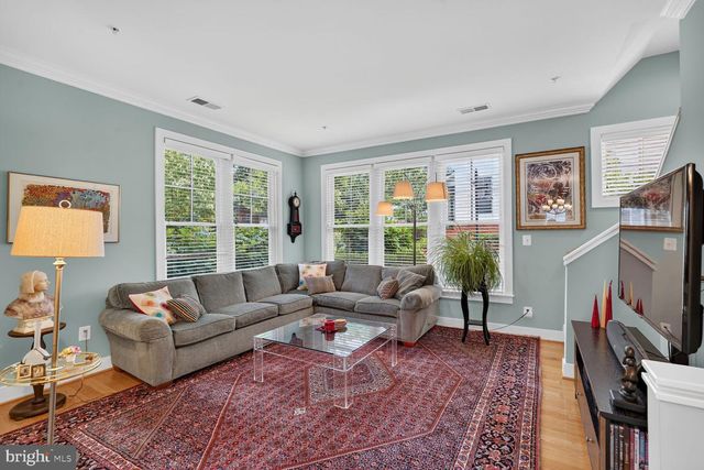 8612 SPRINGVALE RD, Silver Spring, MD 20910