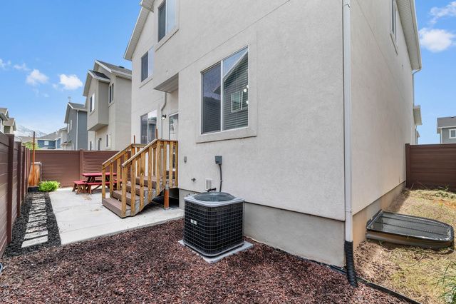 437 E 280 N, Vineyard, UT 84059