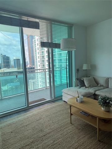 950 Brickell Bay Dr 2907, Miami, FL 33131