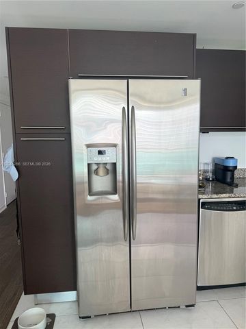 950 Brickell Bay Dr 2907, Miami, FL 33131