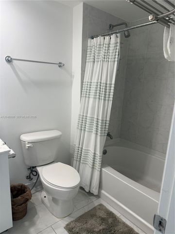 950 Brickell Bay Dr 2907, Miami, FL 33131