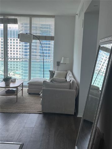 950 Brickell Bay Dr 2907, Miami, FL 33131