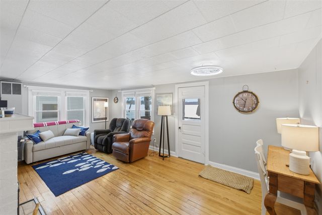 1132 S Woodland Drive, White Cloud, MI 49349