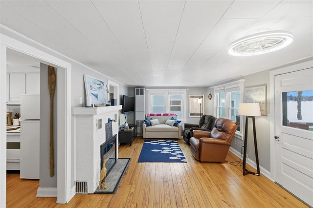 1132 S Woodland Drive, White Cloud, MI 49349