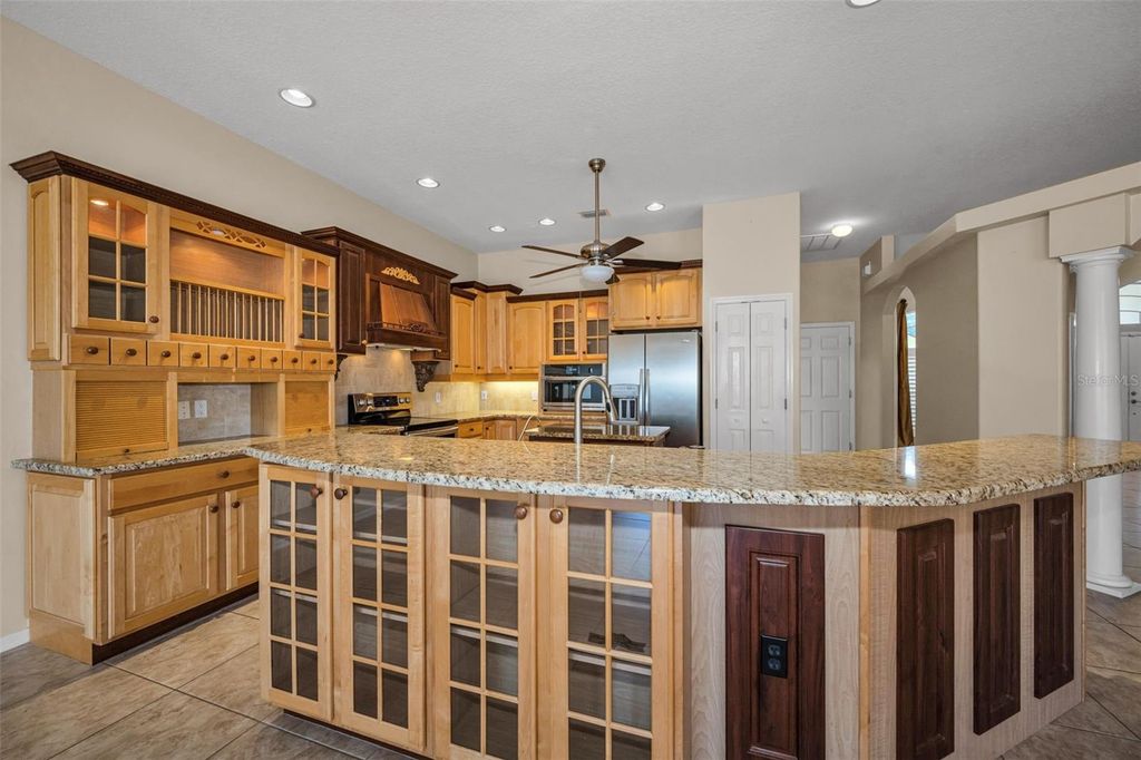 Image 13 of property listing at 1520 WINDING WILLOW DRIVE, Trinity, FL 34655