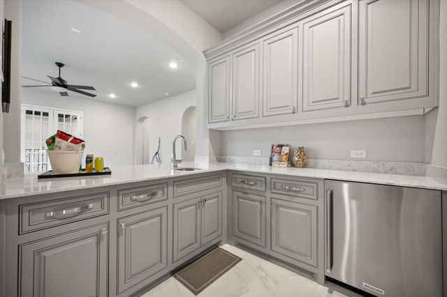 1012 Cool River Drive, Southlake, TX 76092