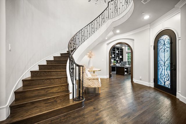 1012 Cool River Drive, Southlake, TX 76092