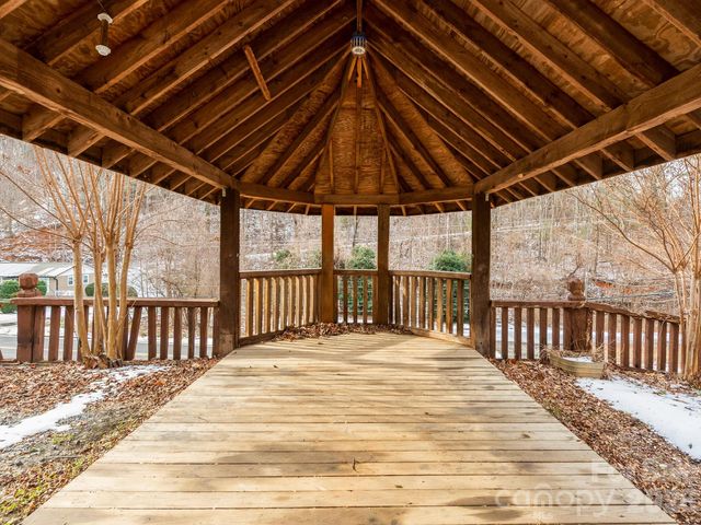 1828 Memorial Highway, Lake Lure, NC 28746