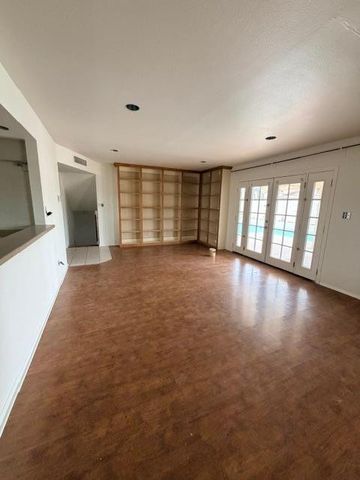 1840 S Las Palmas Circle, Mesa, AZ 85202