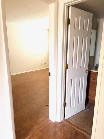 1840 S Las Palmas Circle, Mesa, AZ 85202