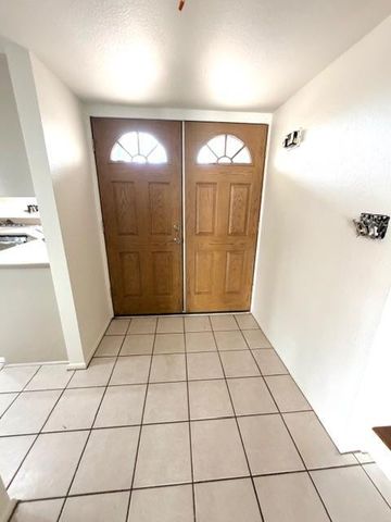 1840 S Las Palmas Circle, Mesa, AZ 85202