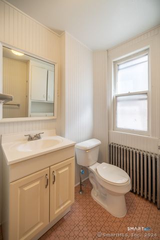 762 State Street 1, New Haven, CT 06511