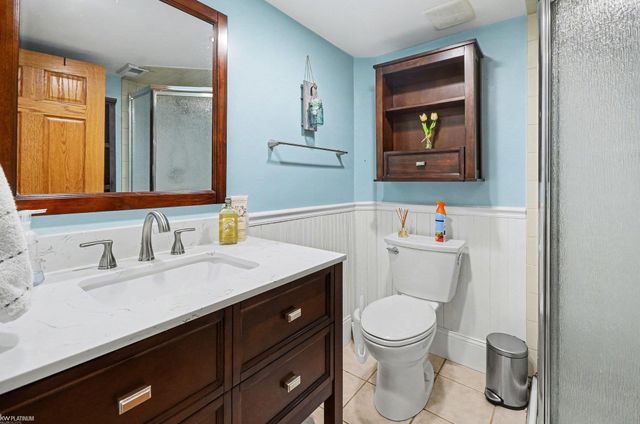 15724 E 13 Mile Road, Roseville, MI 48066