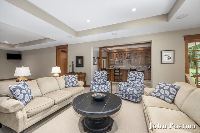 6605 Avonlea Court, Grand Rapids, MI 49546