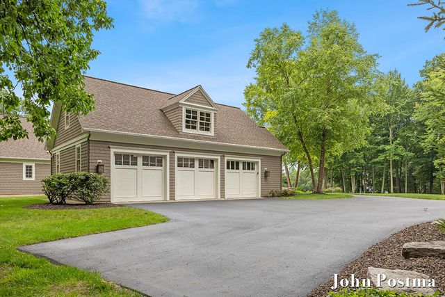 6605 Avonlea Court, Grand Rapids, MI 49546