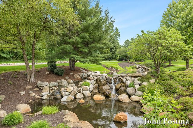 6605 Avonlea Court, Grand Rapids, MI 49546