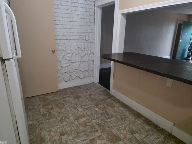 209 E York Street, Flint, MI 48505