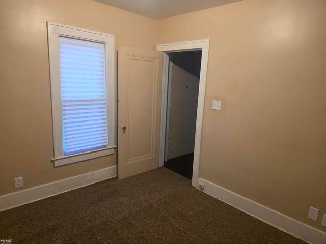209 E York Street, Flint, MI 48505