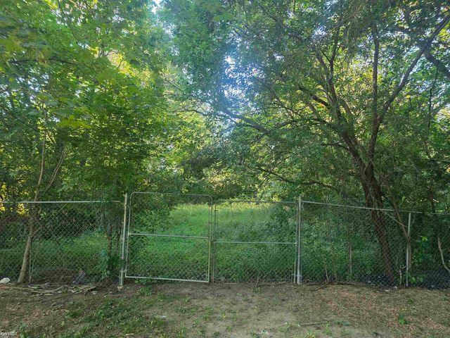 209 E York Street, Flint, MI 48505